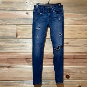 American Eagle distressed jeggings